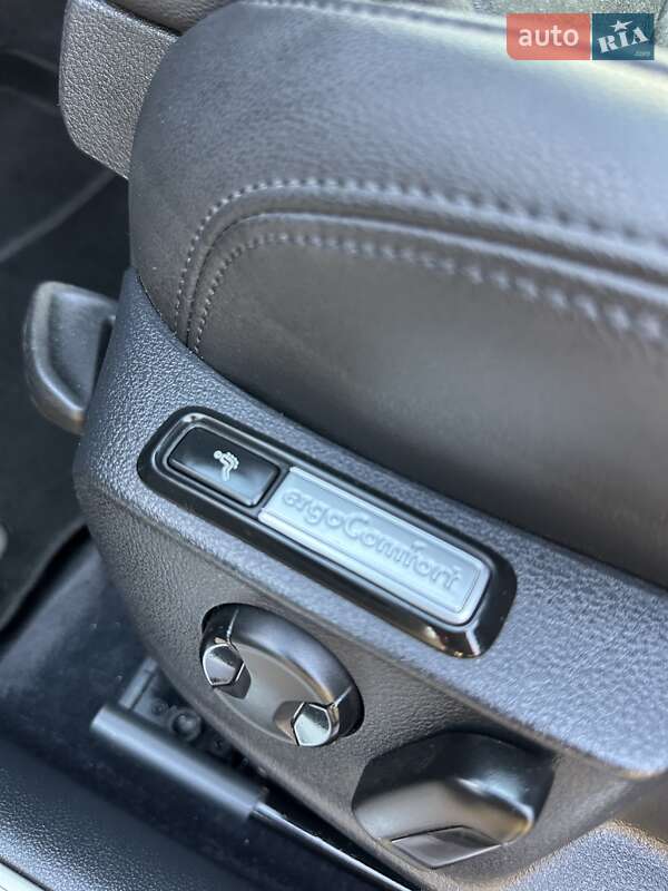 Универсал Volkswagen Passat 2019 в Стрые