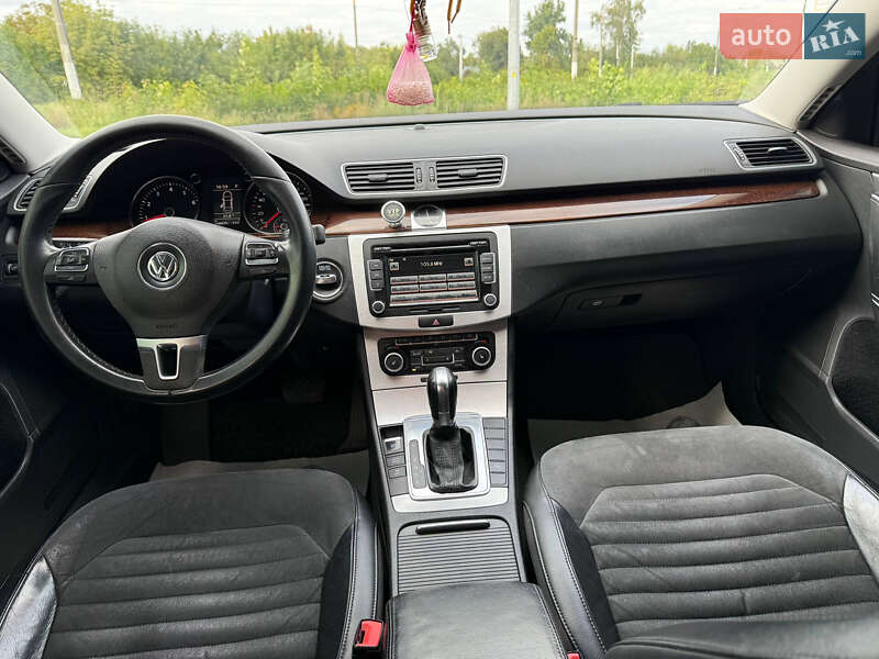 Седан Volkswagen Passat 2011 в Житомире фото 13 Седан Volkswagen Passat 2011 в Житомире