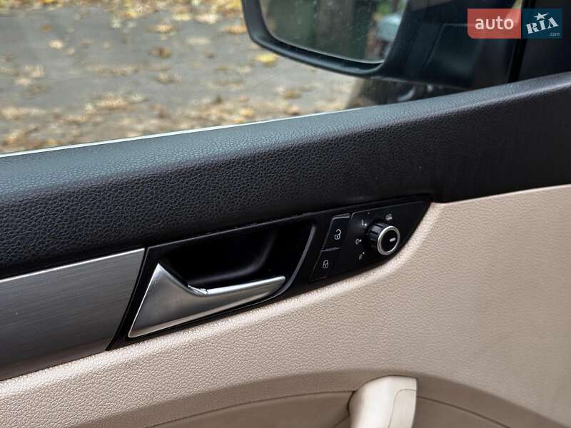 Седан Volkswagen Passat 2014 в Киеве фото 18 Седан Volkswagen Passat 2014 в Киеве