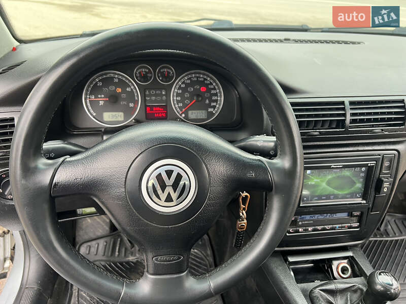 Седан Volkswagen Passat 2002 в Черновцах фото 15 Седан Volkswagen Passat 2002 в Черновцах