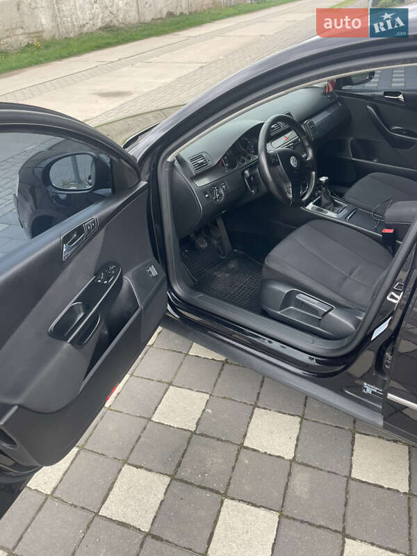 Седан Volkswagen Passat 2007 в Стрые