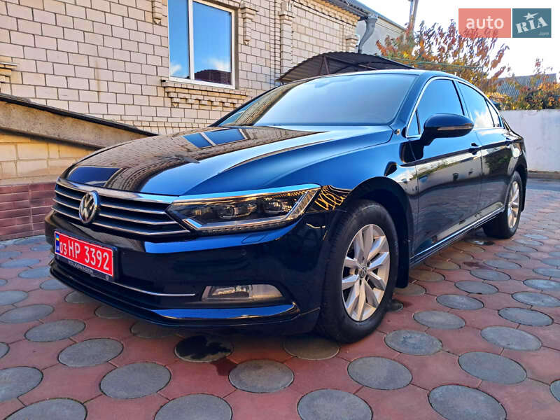 Седан Volkswagen Passat 2016 в Виннице фото 3 Седан Volkswagen Passat 2016 в Виннице
