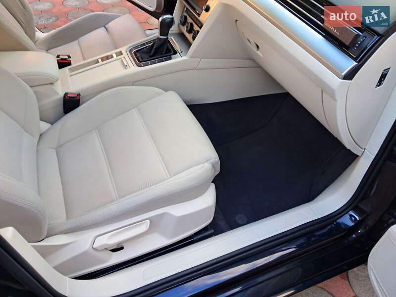 Седан Volkswagen Passat 2016 в Виннице фото 50 Седан Volkswagen Passat 2016 в Виннице