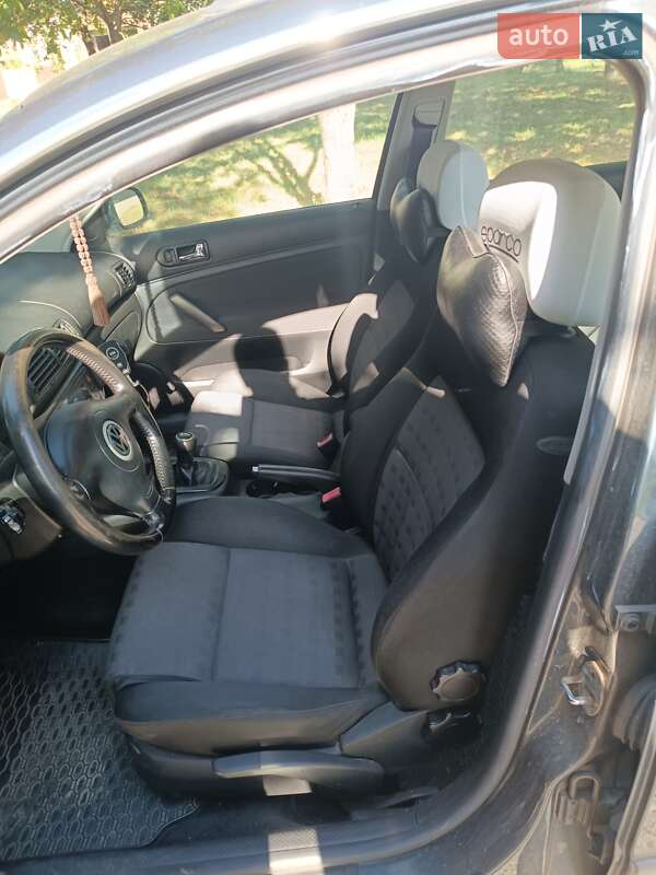 Универсал Volkswagen Passat 2001 в Сумах