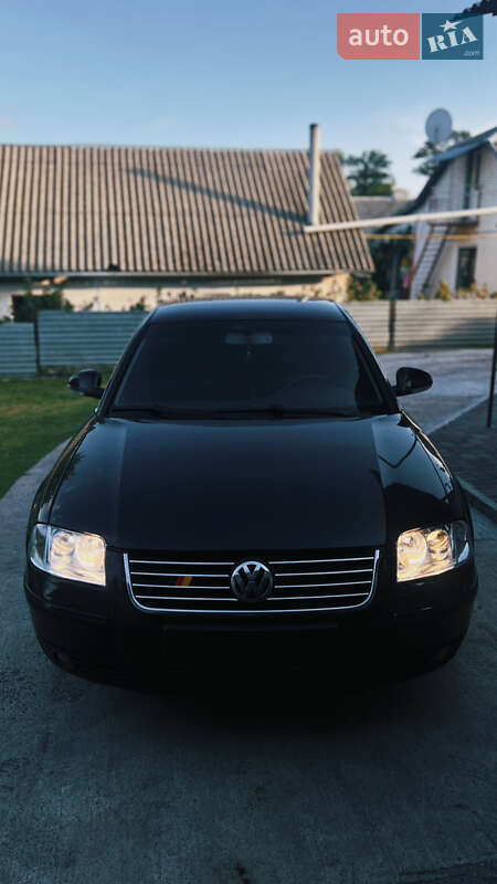 Седан Volkswagen Passat 2004 в Тернополі