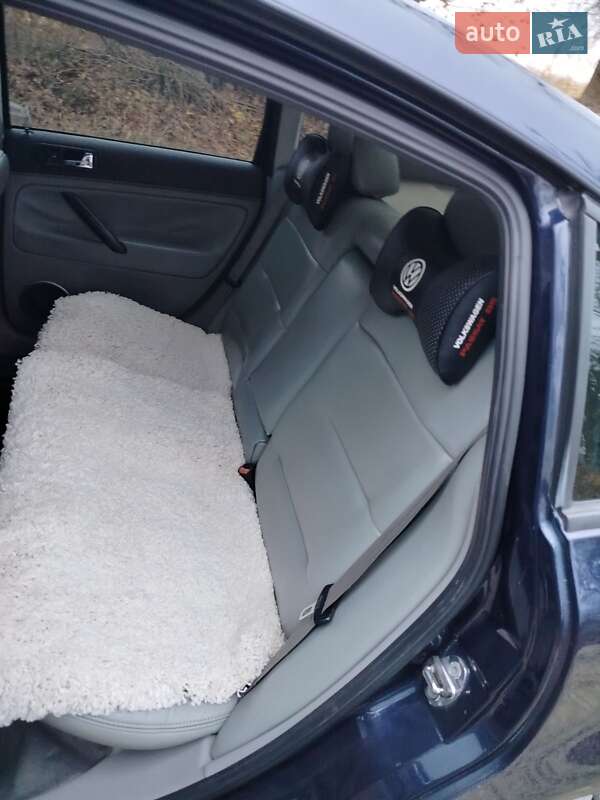 Седан Volkswagen Passat 1997 в Городку