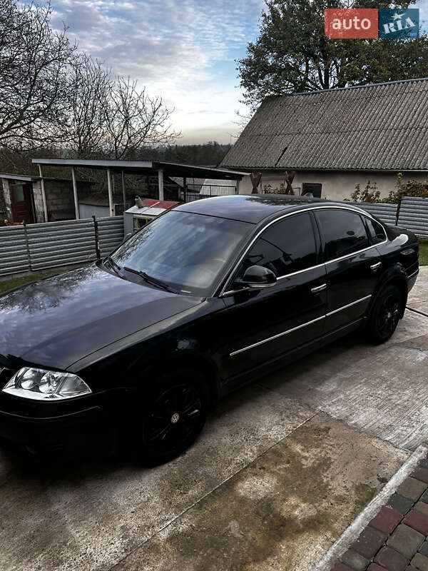 Седан Volkswagen Passat 2004 в Тернополі