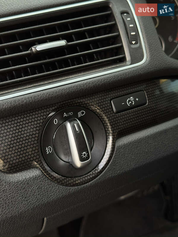 Седан Volkswagen Passat 2013 в Рівному