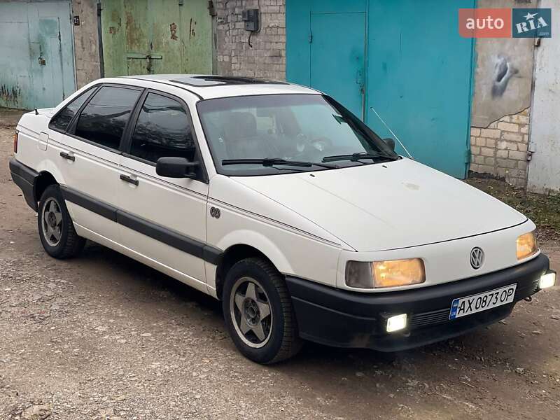 Седан Volkswagen Passat 1989 в Харькове фото 4 Седан Volkswagen Passat 1989 в Харькове