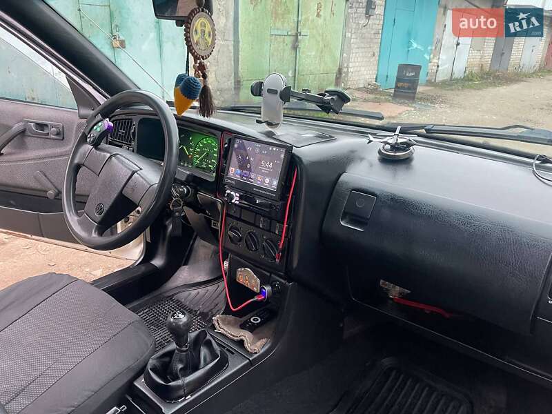 Седан Volkswagen Passat 1989 в Харькове фото 24 Седан Volkswagen Passat 1989 в Харькове