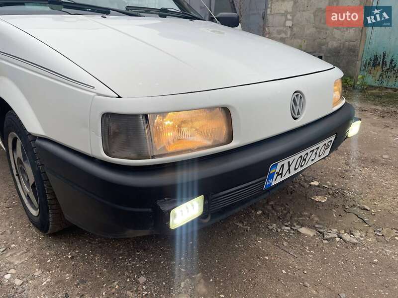 Седан Volkswagen Passat 1989 в Харькове фото 29 Седан Volkswagen Passat 1989 в Харькове