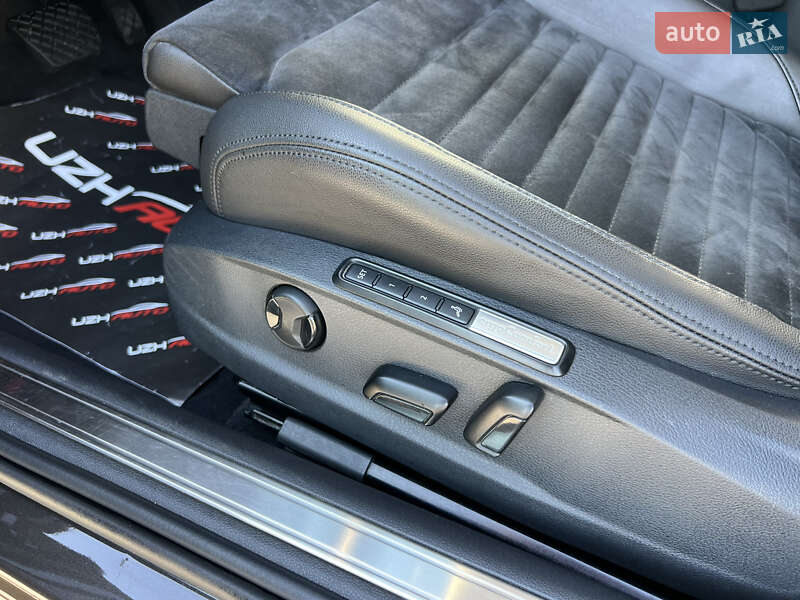 Седан Volkswagen Passat 2015 в Ужгороді