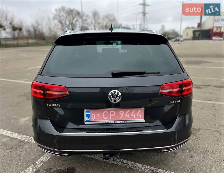 Универсал Volkswagen Passat 2017 в Киеве