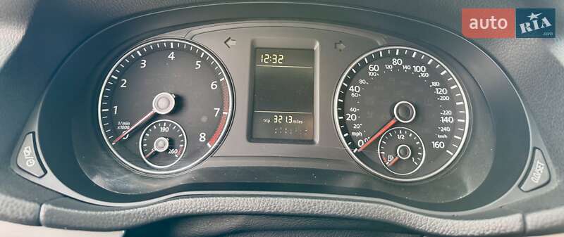 Седан Volkswagen Passat 2014 в Києві