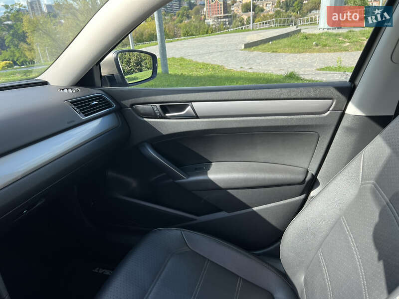 Седан Volkswagen Passat 2015 в Виннице фото 21 Седан Volkswagen Passat 2015 в Виннице