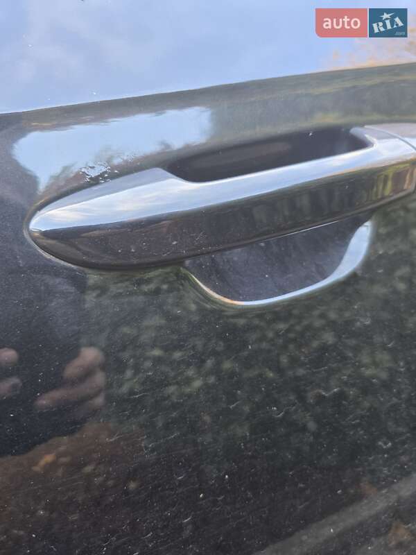 Універсал Volkswagen Passat 2014 в Запоріжжі