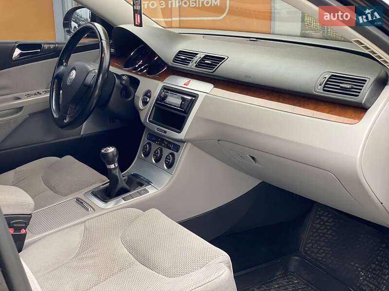 Седан Volkswagen Passat 2007 в Днепре фото 12 Седан Volkswagen Passat 2007 в Днепре