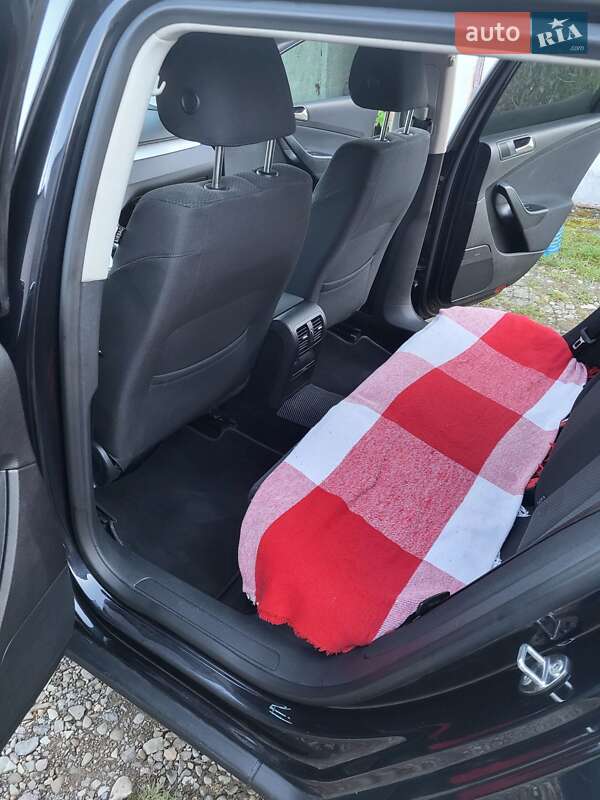 Универсал Volkswagen Passat 2007 в Дрогобыче фото 28 Универсал Volkswagen Passat 2007 в Дрогобыче