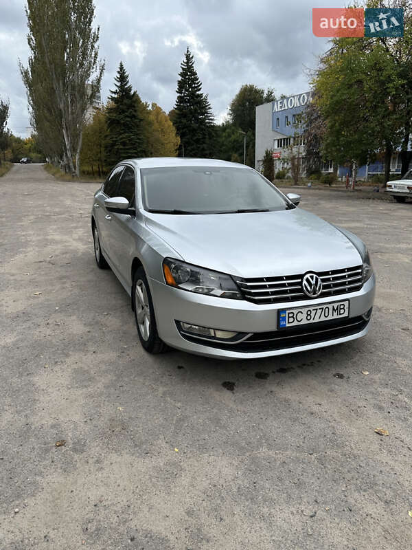 Седан Volkswagen Passat 2012 в Запорожье фото 3 Седан Volkswagen Passat 2012 в Запорожье