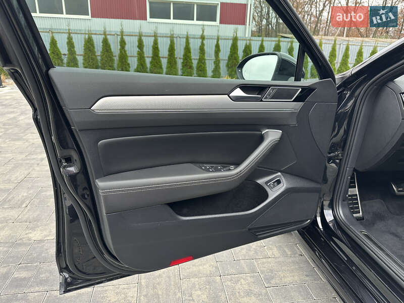 Универсал Volkswagen Passat 2019 в Луцке