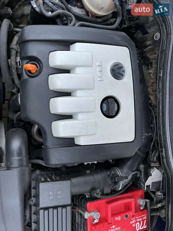 Универсал Volkswagen Passat 2005 в Ивано-Франковске фото 13 Универсал Volkswagen Passat 2005 в Ивано-Франковске