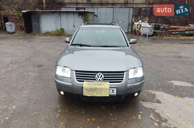 Универсал Volkswagen Passat 2003 в Киеве