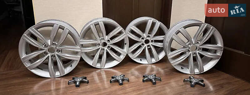 Седан Volkswagen Passat 2017 в Киеве фото 20 Седан Volkswagen Passat 2017 в Киеве