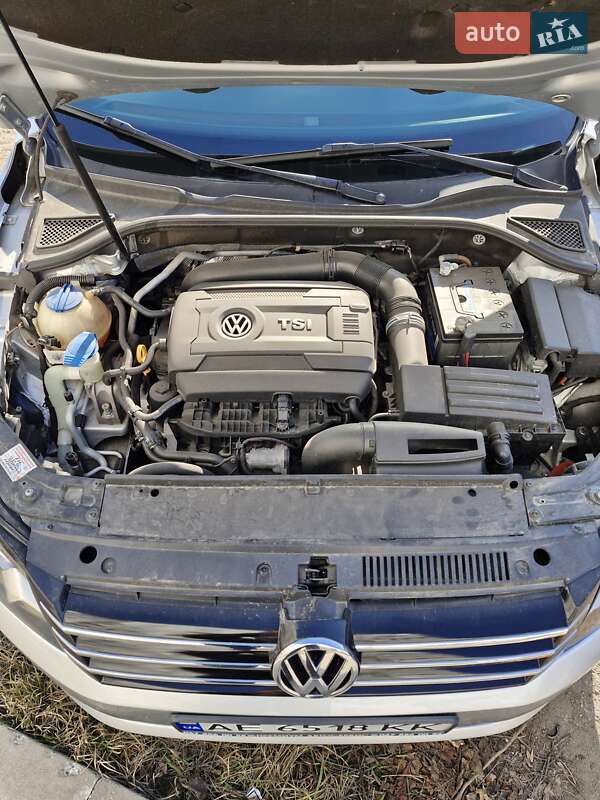 Седан Volkswagen Passat 2015 в Одессе фото 10 Седан Volkswagen Passat 2015 в Одессе