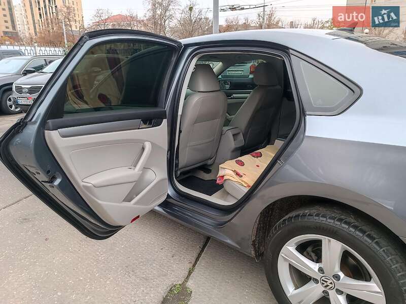 Седан Volkswagen Passat 2014 в Харькове фото 13 Седан Volkswagen Passat 2014 в Харькове