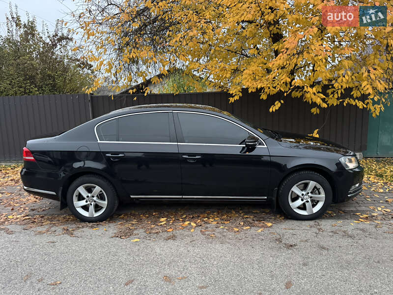 Седан Volkswagen Passat 2011 в Киеве фото 4 Седан Volkswagen Passat 2011 в Киеве