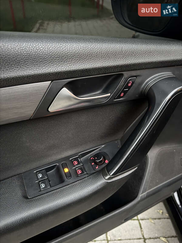 Седан Volkswagen Passat 2011 в Киеве фото 13 Седан Volkswagen Passat 2011 в Киеве