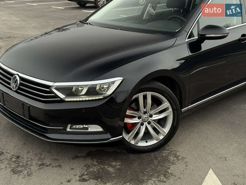 Универсал Volkswagen Passat 2016 в Житомире