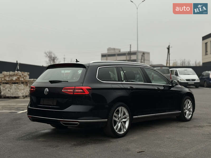 Универсал Volkswagen Passat 2016 в Житомире