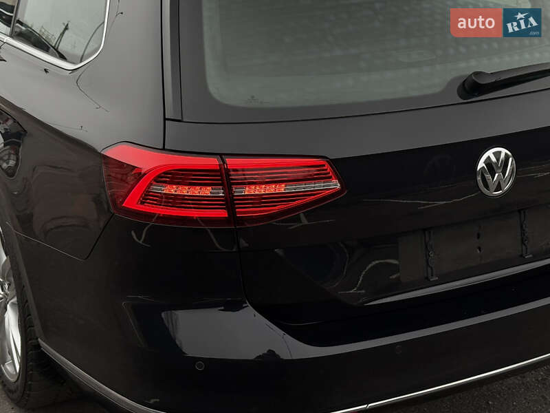 Универсал Volkswagen Passat 2016 в Житомире