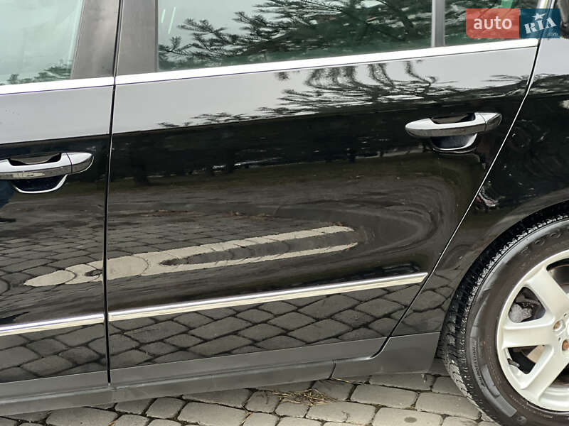 Седан Volkswagen Passat 2006 в Ивано-Франковске