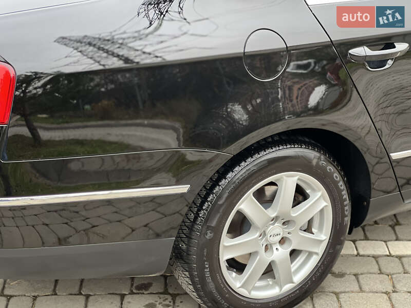 Седан Volkswagen Passat 2006 в Ивано-Франковске