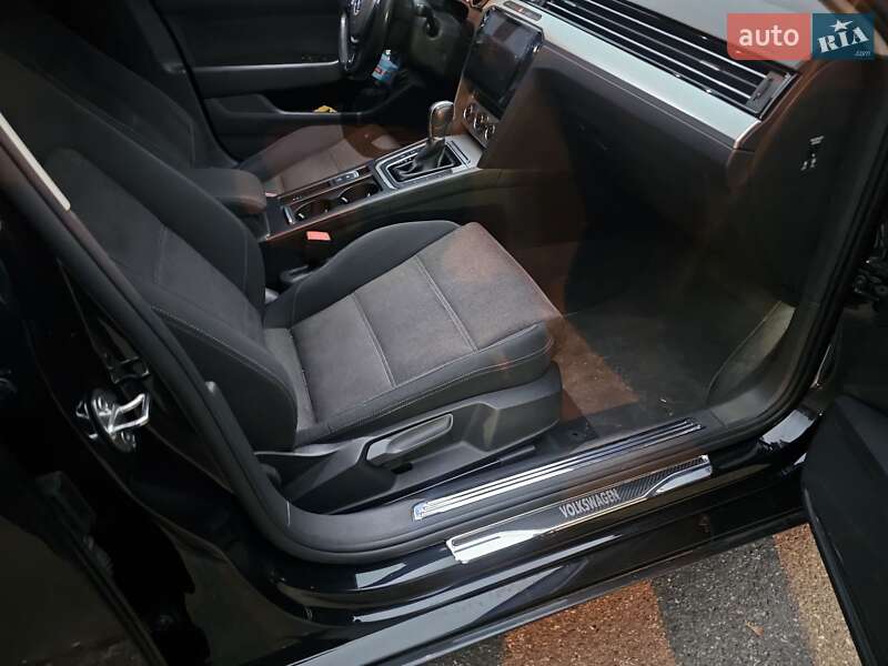 Седан Volkswagen Passat 2016 в Броварах фото 9 Седан Volkswagen Passat 2016 в Броварах