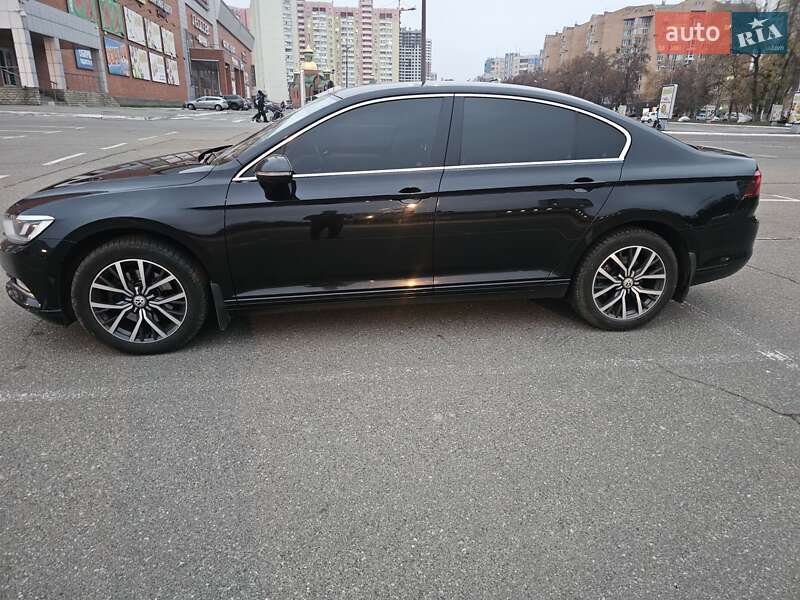 Седан Volkswagen Passat 2016 в Броварах фото 46 Седан Volkswagen Passat 2016 в Броварах