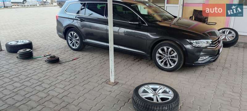 Универсал Volkswagen Passat 2020 в Краснограде фото 53 Универсал Volkswagen Passat 2020 в Краснограде