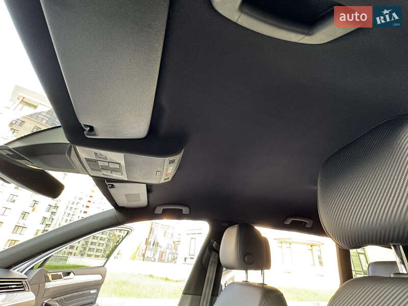 Универсал Volkswagen Passat 2022 в Киеве