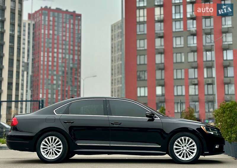 Седан Volkswagen Passat 2015 в Киеве