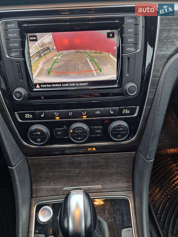 Седан Volkswagen Passat 2017 в Чернигове