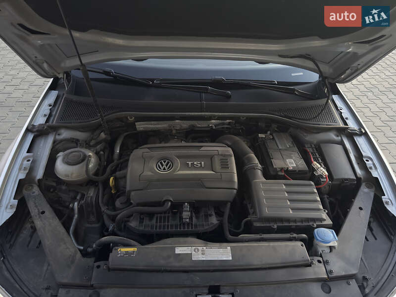 Седан Volkswagen Passat 2018 в Луцке фото 37 Седан Volkswagen Passat 2018 в Луцке