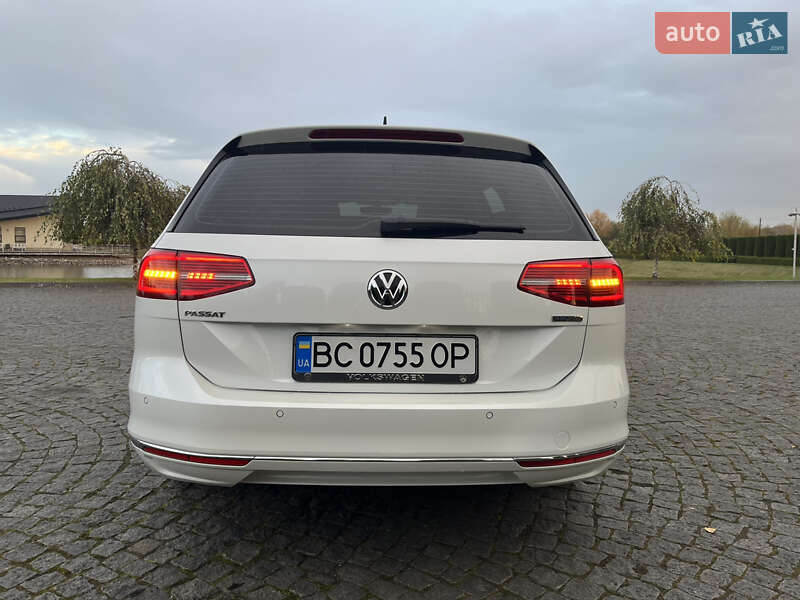 Универсал Volkswagen Passat 2018 в Львове