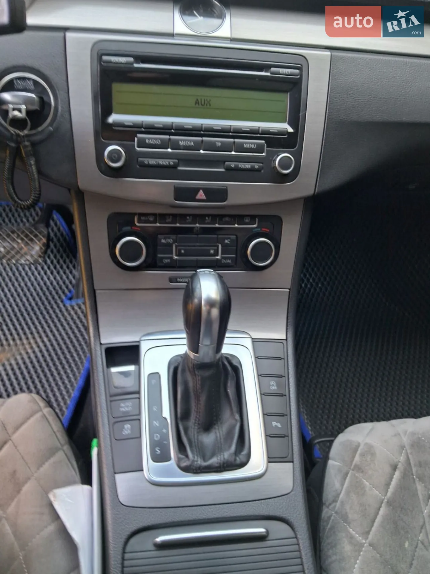 2011 Volkswagen Passat - мініатюра 22