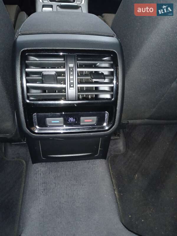 Универсал Volkswagen Passat 2018 в Днепре