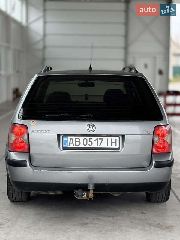 Универсал Volkswagen Passat 2004 в Ильинцах