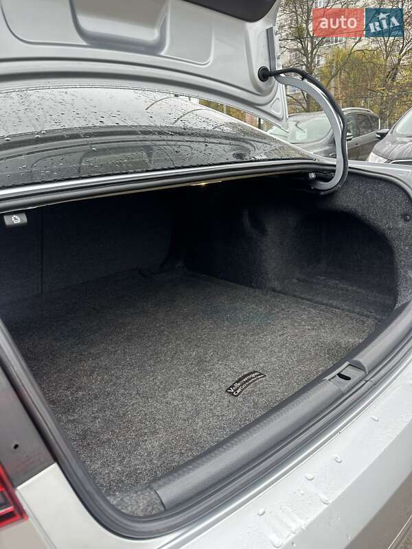 Седан Volkswagen Passat 2017 в Сумах фото 11 Седан Volkswagen Passat 2017 в Сумах