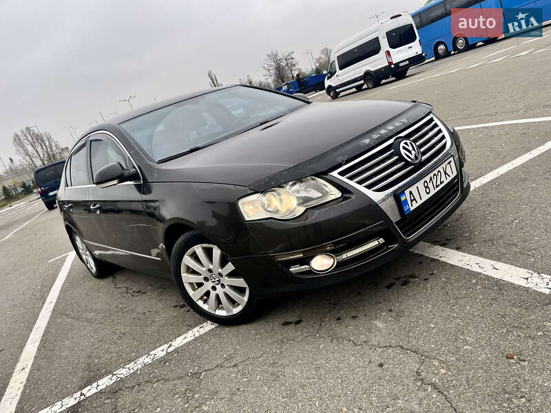 Седан Volkswagen Passat 2007 в Киеве