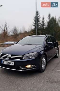 Універсал Volkswagen Passat 2013 в Тернополі